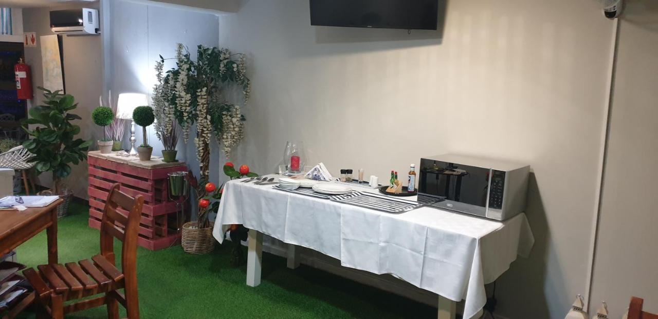Stoneridge Hotel Гарипдам Екстериор снимка