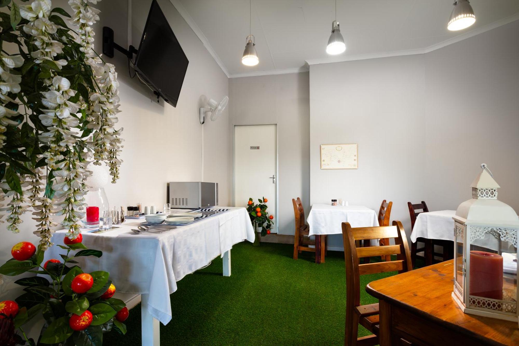 Stoneridge Hotel Гарипдам Екстериор снимка